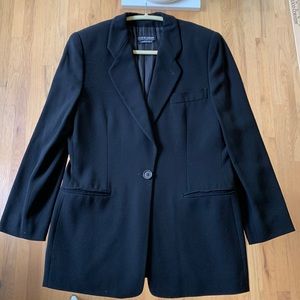 Giorgio Armani jacket. Black crepe, made in Italy. Italian size 44.